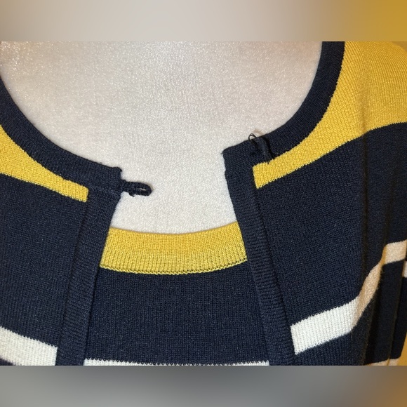 Kate Landry Sweater Set - Size M - Picture 5 of 16